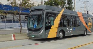 Ônibus Elétrico Tem Recarga De Baterias Com Energia Solar - 2
